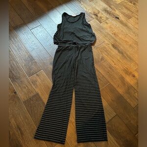 EUC- BB Dakota 2 Piece Set